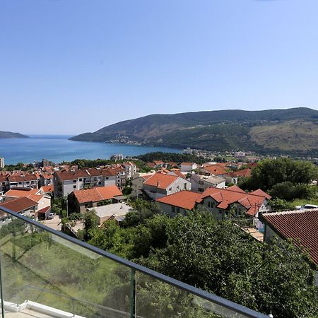 Magnolija Apartmani Igalo Luaran gambar