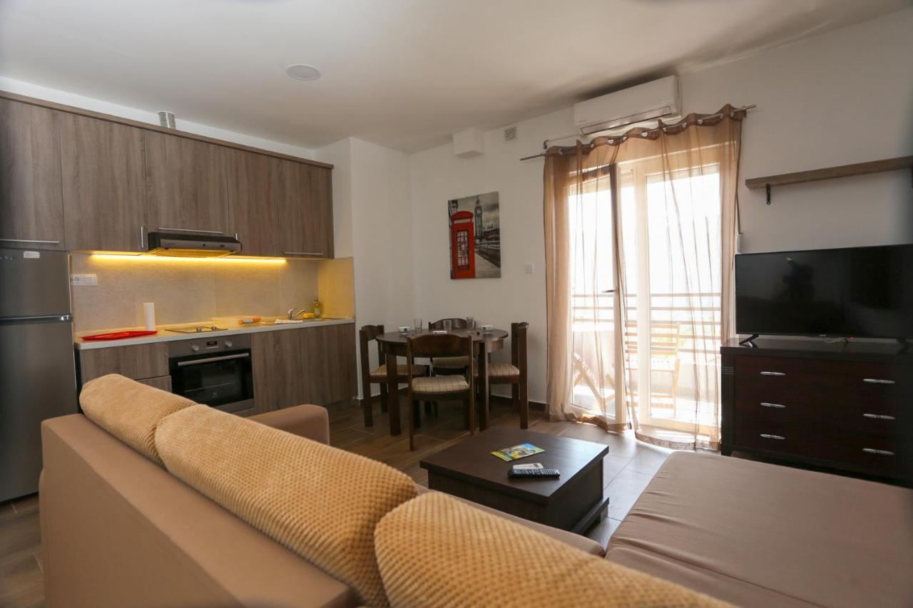 Magnolija Apartmani Igalo Luaran gambar