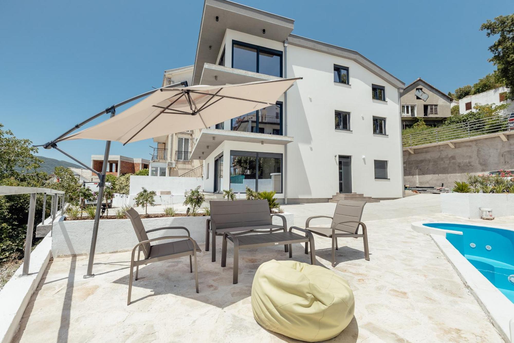 Magnolija Apartmani Igalo Luaran gambar