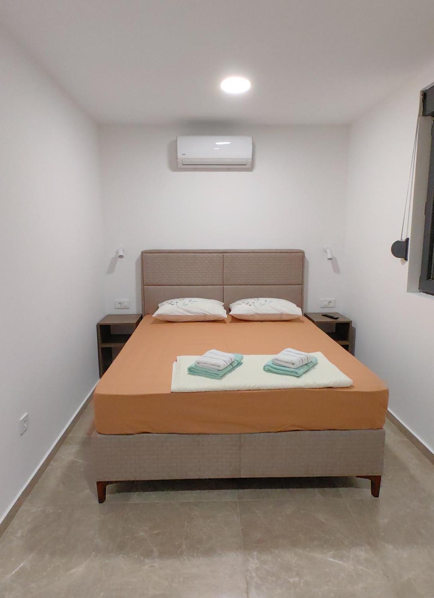 Magnolija Apartmani Igalo Luaran gambar