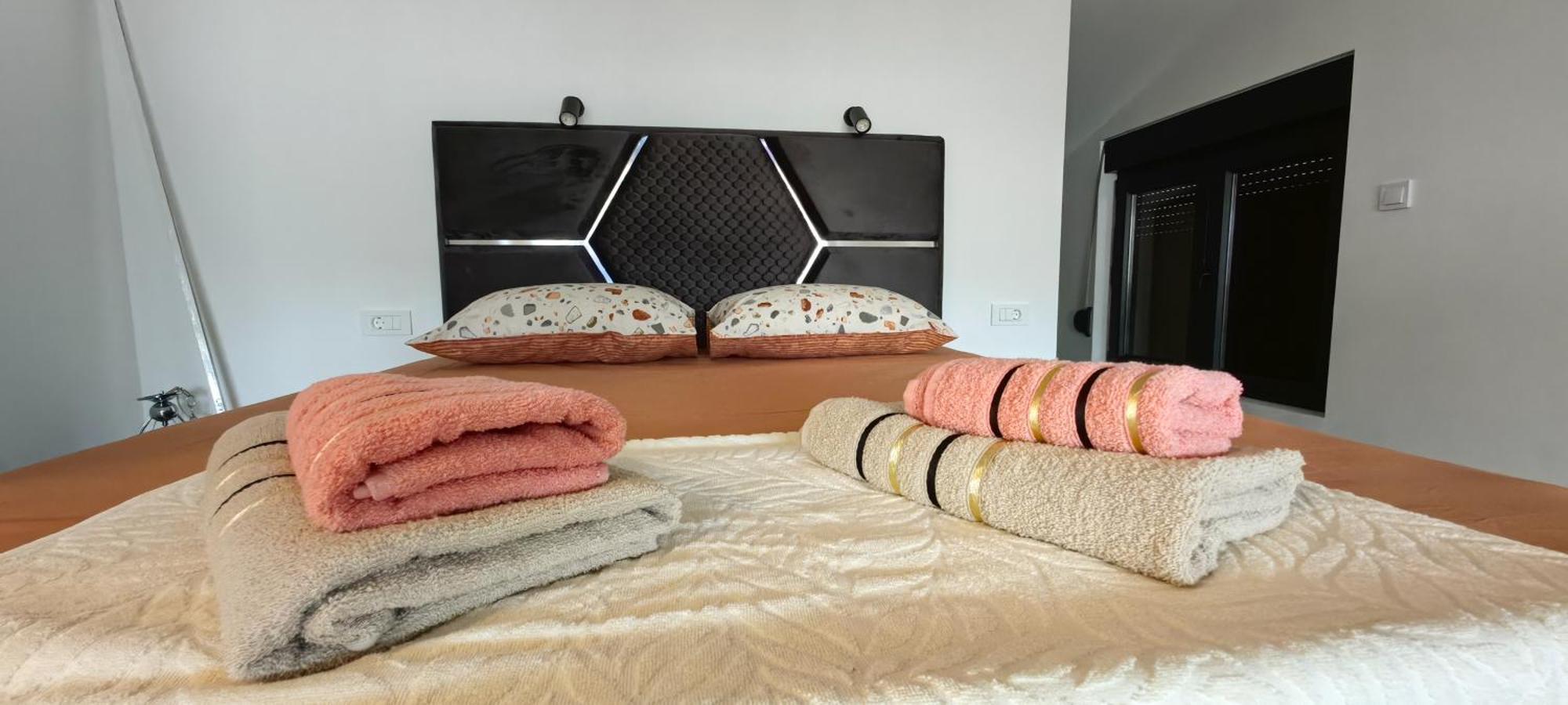 Magnolija Apartmani Igalo Luaran gambar