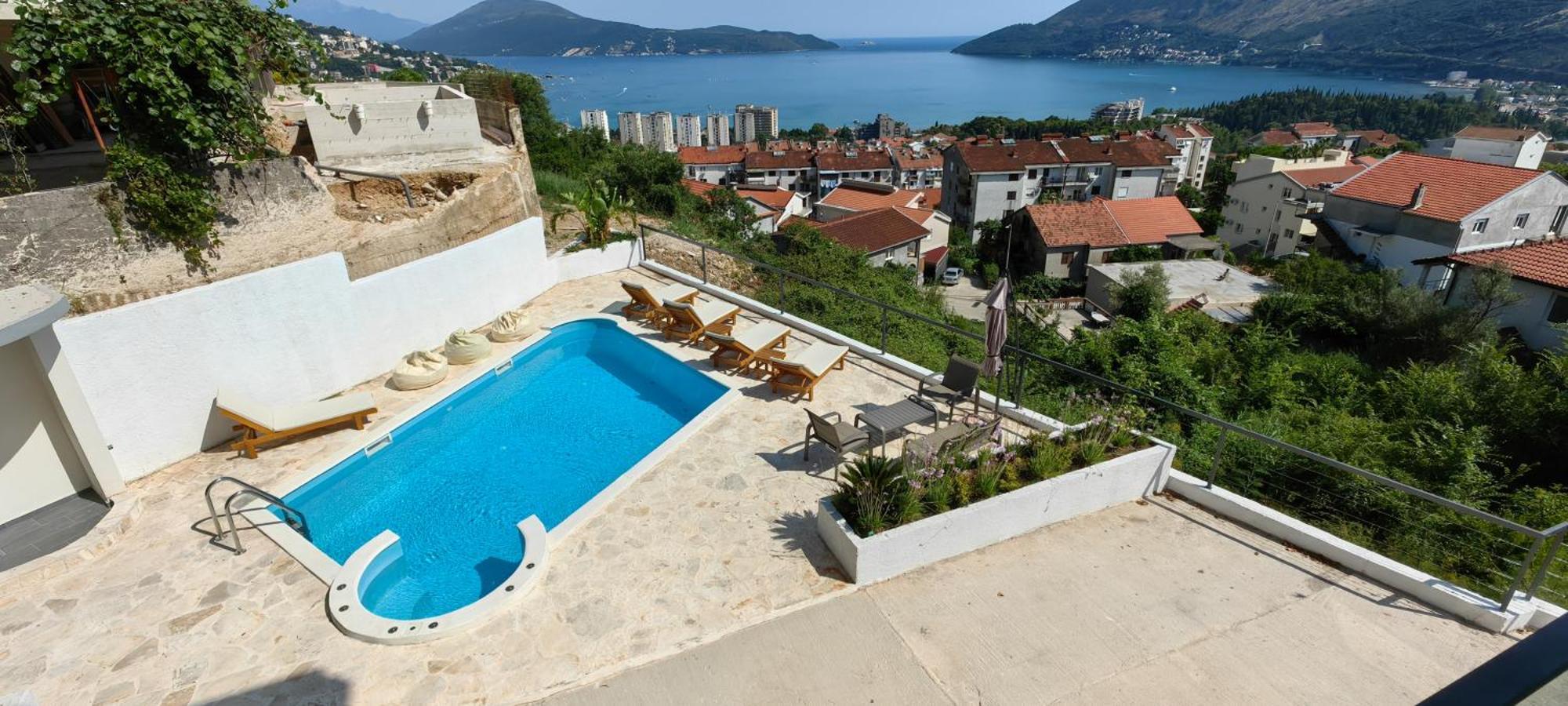 Magnolija Apartmani Igalo Luaran gambar