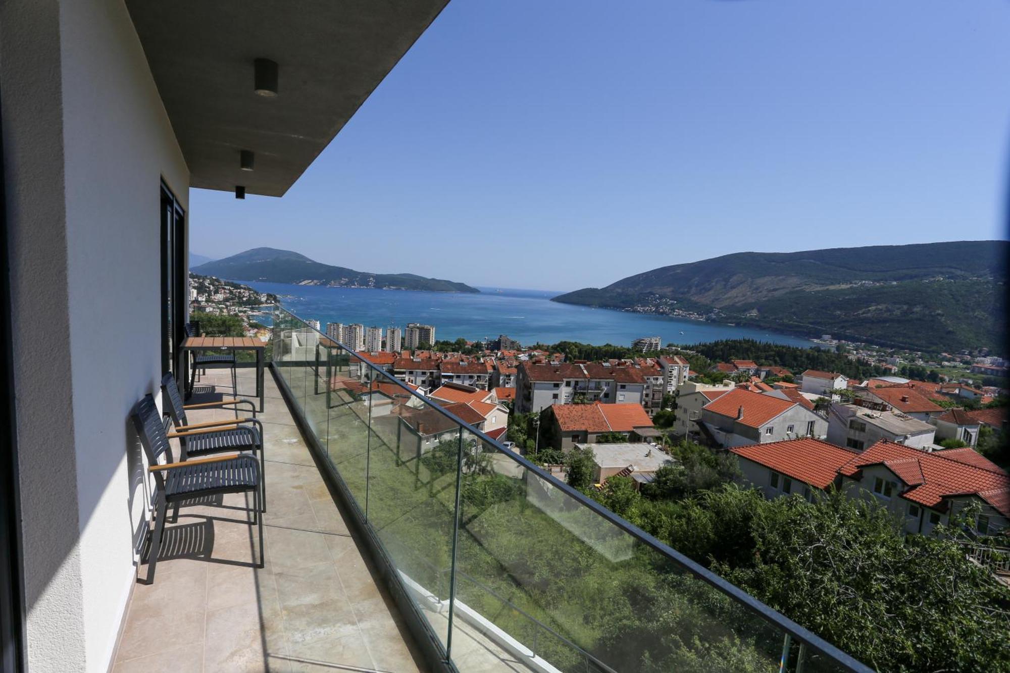Magnolija Apartmani Igalo Luaran gambar